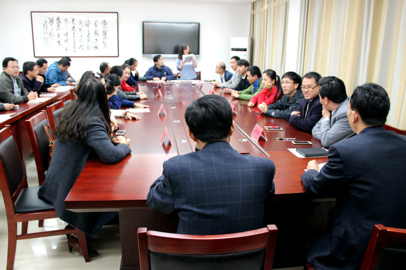 16年10月25日党的知识比赛图片 (34).jpg