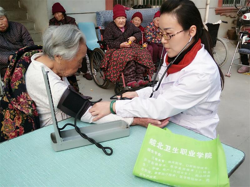 1114_7.jpg 1114_7.jpg