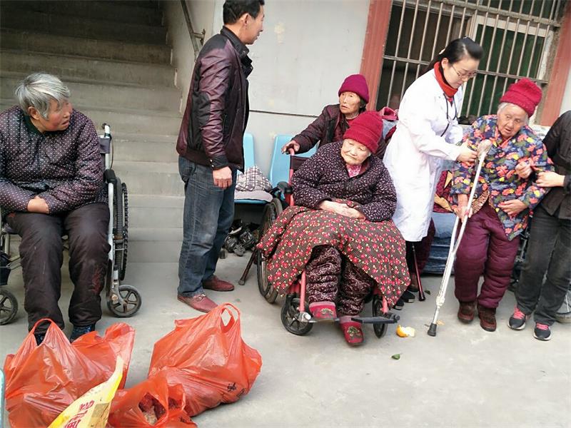 1114_6.jpg 1114_6.jpg