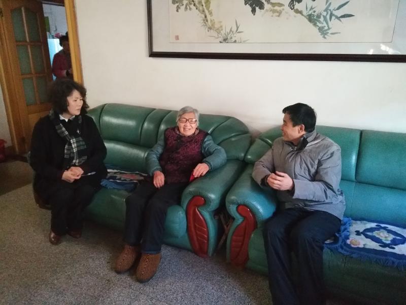 20170120春节慰问5.jpg 20170120春节慰问5.jpg