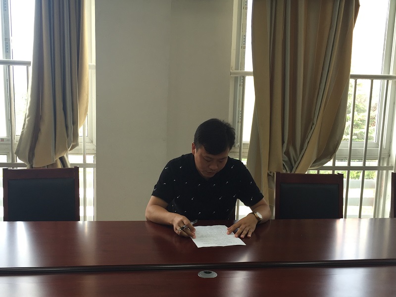 IMG_5680.JPG IMG_5680.JPG