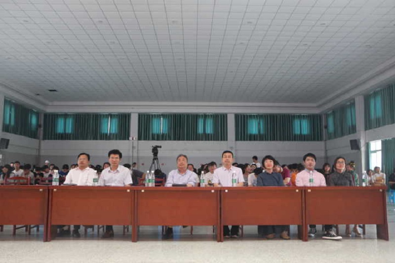 Cache_52e27623d673f381(1).jpg Cache_52e27623d673f381(1).jpg