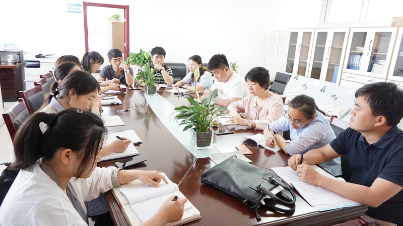 DSC00504(1).jpg DSC00504(1).jpg