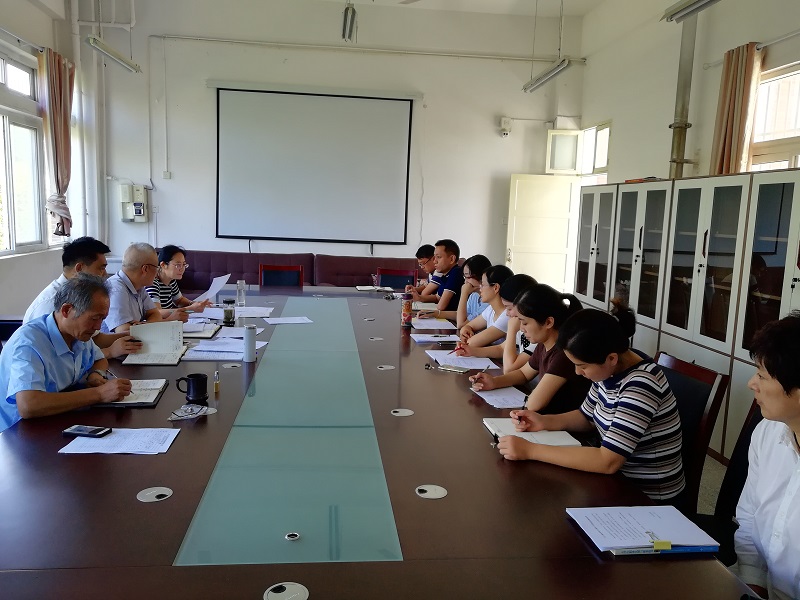 19.8.30.jpg 19.8.30.jpg