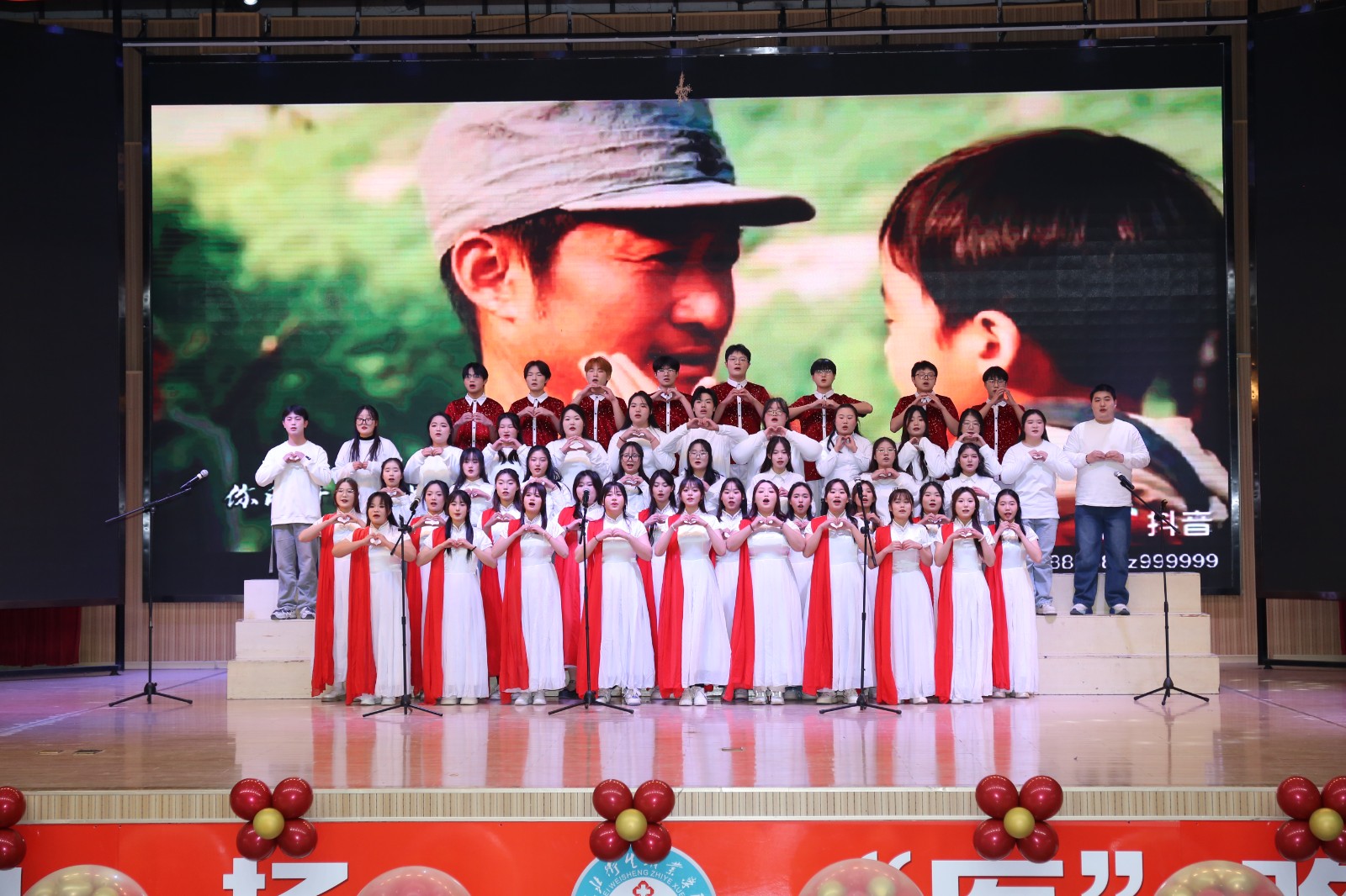 IMG_5296.JPG IMG_5296.JPG