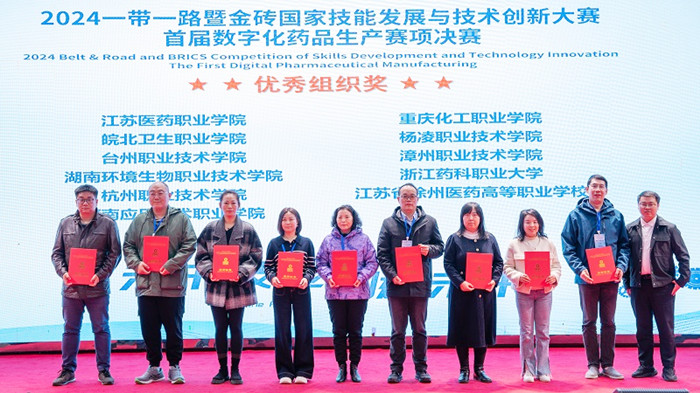 图片2.jpg 图片2.jpg